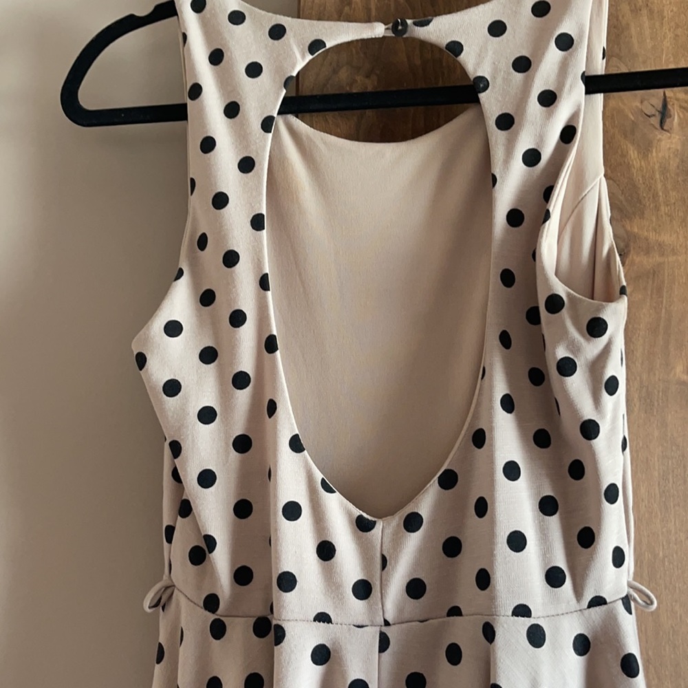 Used dress - Picture 3 of 3
